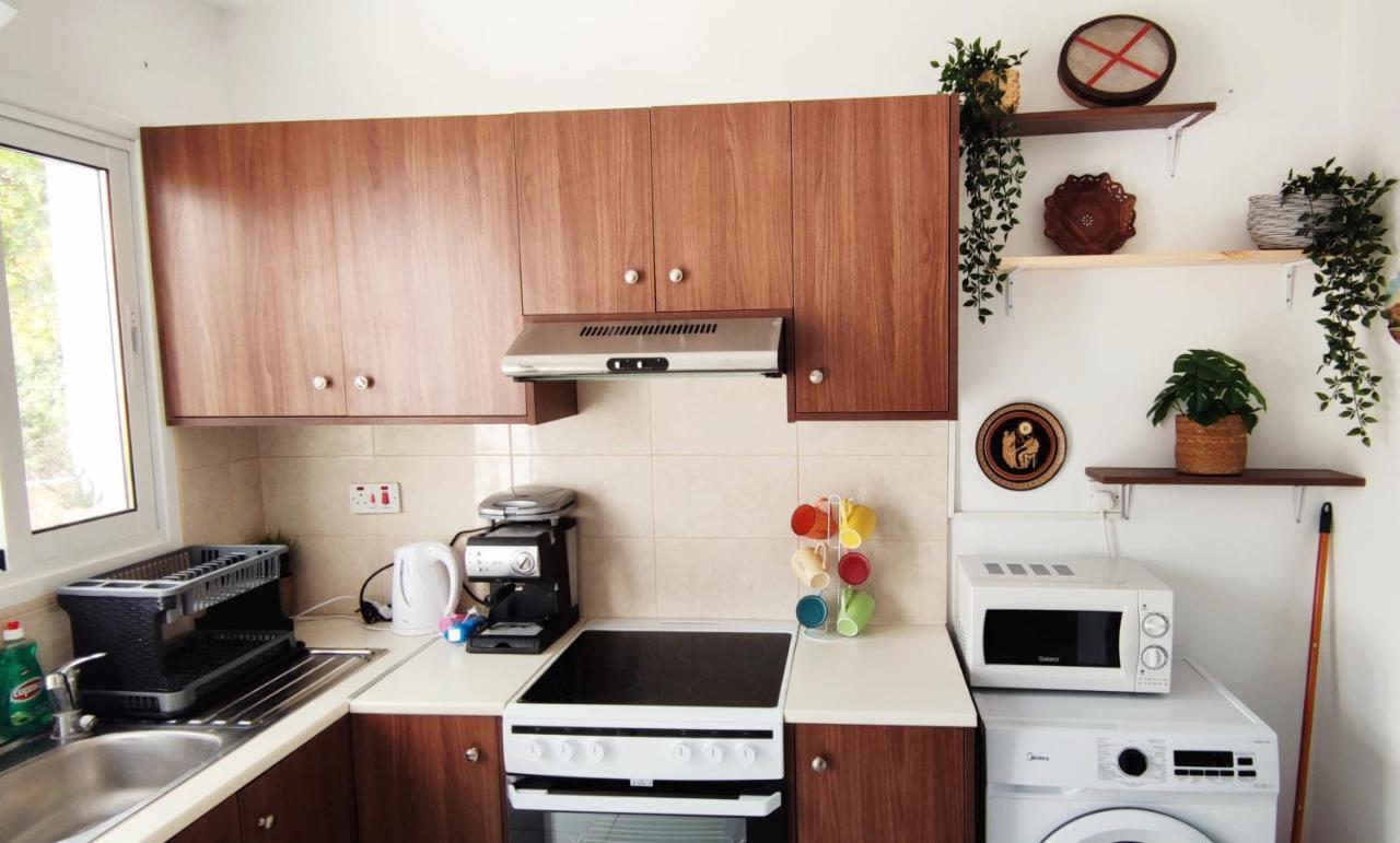 Mediterranean Seaside Authentic Beach House Polis Dış mekan fotoğraf